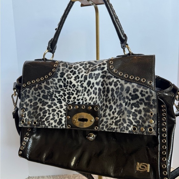 BEBE Large Handbag Leopard Grommet in Black and gray and gold - Picture 7 of 11